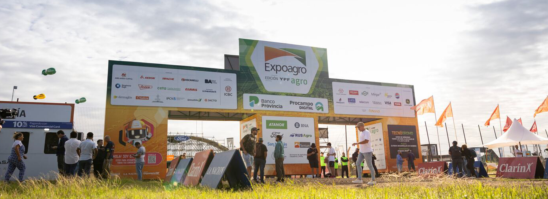 Fabrica de muebles para exposiciones